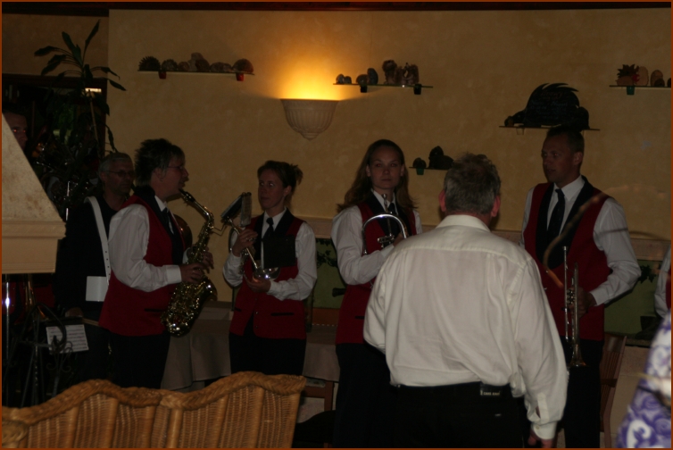 935 Willy & Gerard 249 Fanfare